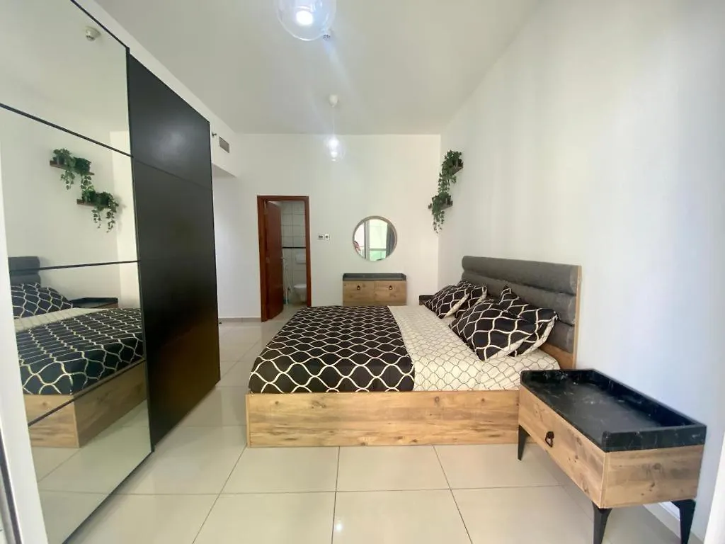 Stylish Apt Dubai Marina- Sea View-Tram 100M